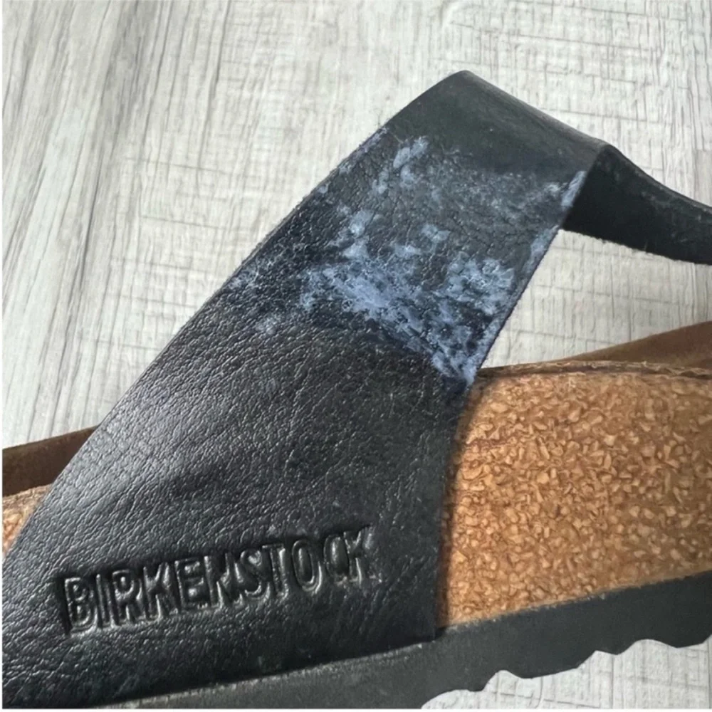 BIRKENSTOCK Gizeh Oiled Leather Original Footbed - Black Size 38